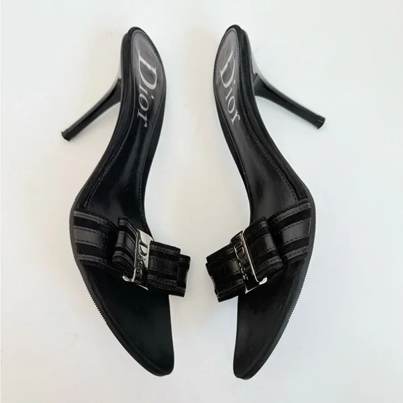 Christian Dior Y2K Black Leather Logo Plaque Kitten Heel Mules 39.5 Galliano Era - Picture 4 of 9